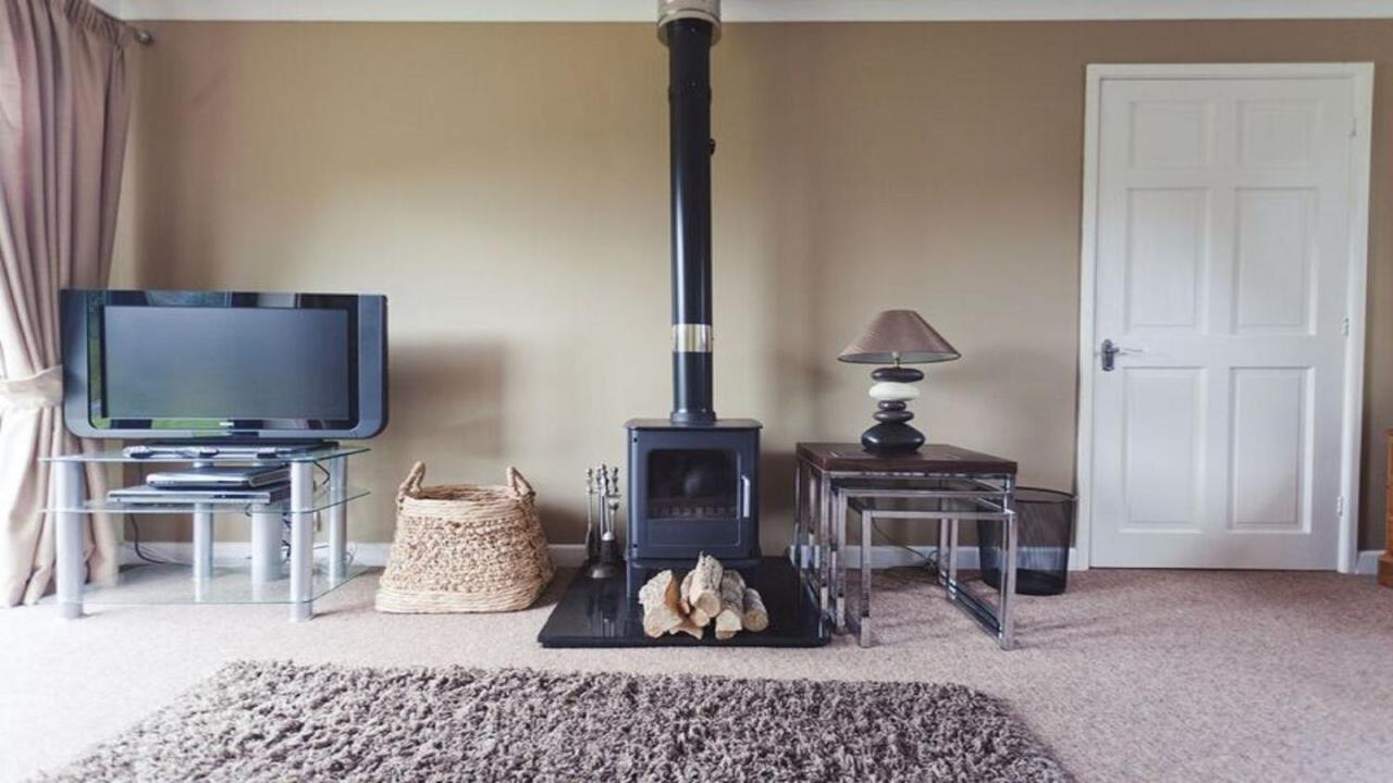 3 Bed Cottage With Hot Tub & Near New Quay Wales Llandysul Buitenkant foto