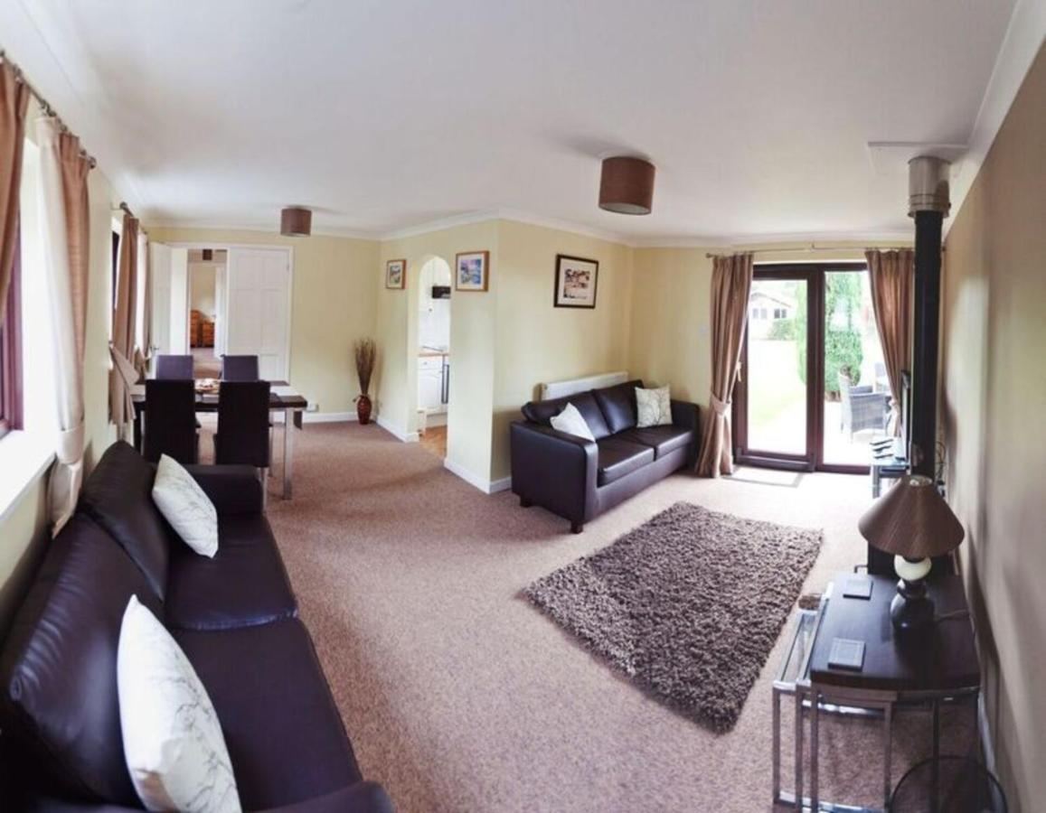 3 Bed Cottage With Hot Tub & Near New Quay Wales Llandysul Buitenkant foto